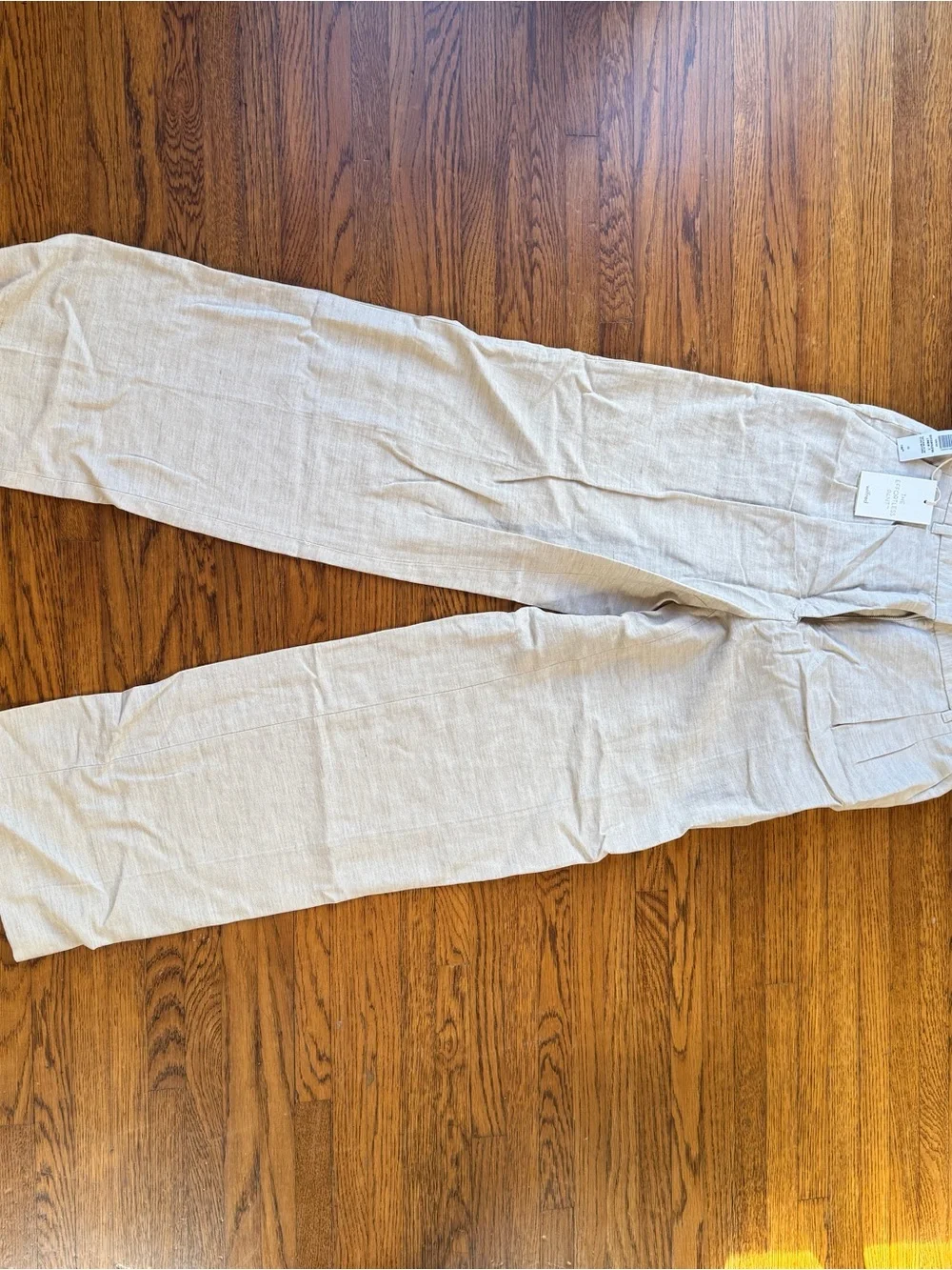 NWT Aritzia The Effortless Pant